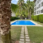 Amplio Con Acceso Directo A Piscina *