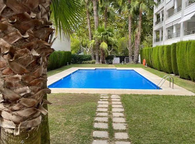 Amplio Con Acceso Directo A Piscina *