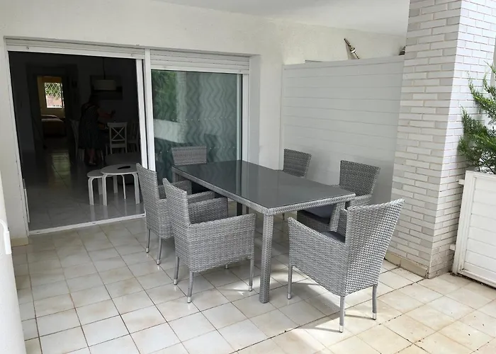 Amplio Con Acceso Directo A Piscina