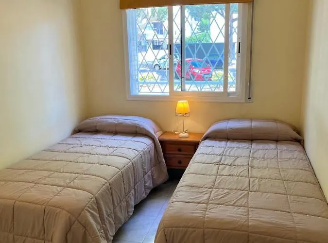 Amplio Con Acceso Directo A Piscina Apartment