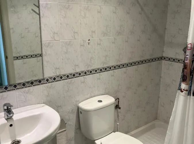 Amplio Con Acceso Directo A Piscina *