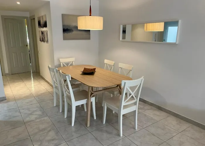 Amplio Con Acceso Directo A Piscina 公寓 *