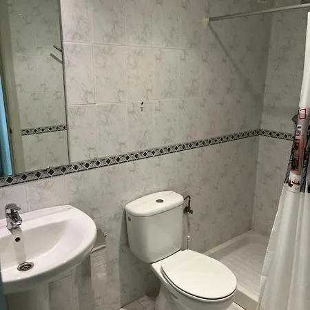 Amplio Con Acceso Directo A Piscina *